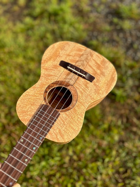 Hawaiian curly mango tenor ukulele