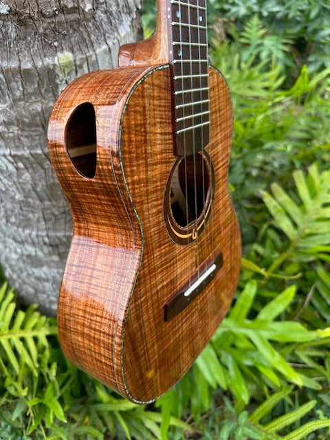 5A Curly Koa Tenor Ukulele