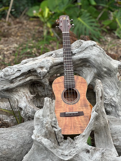 4A Curly Koa Tenor Ukulele with 24K gold inlay