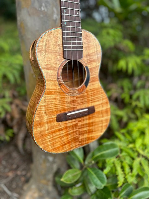 5A Curly Koa, Gloss finish with shell inlays