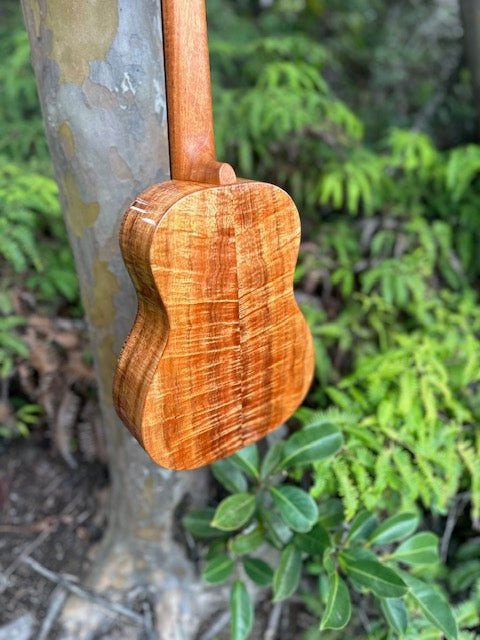 5A Curly Koa, Gloss finish with shell inlays