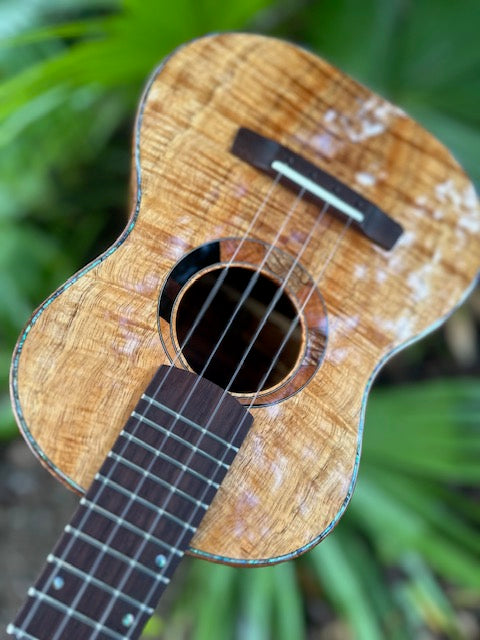 5A Curly Koa, Gloss finish with shell inlays