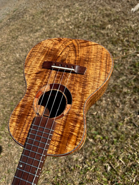 5A chocolate  Curly Koa, Gloss, Ebony, Grover Tuners